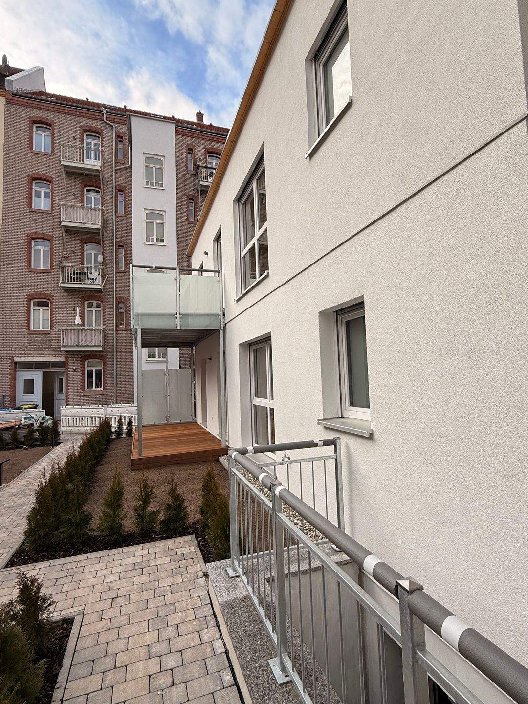 Ab sofort verfügbar: Moderner Neubau im ruhigen Innenhof mitten in der City – Nürnberg – Vorschaubild 8