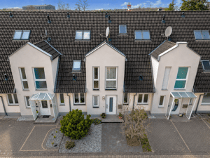 Einziehen & wohlfühlen: Gepflegtes Reihenmittelhaus mit Charme! – 33689 Bielefeld – Vorschaubild 3