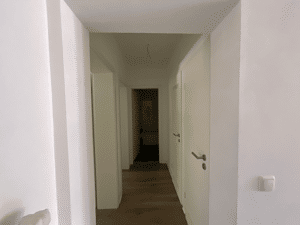 Modernisierte 3-Zimmer-Balkonwohnung mit Laminat in ruhigem 4-Parteien-Haus – 47169 Duisburg – Vorschaubild 8