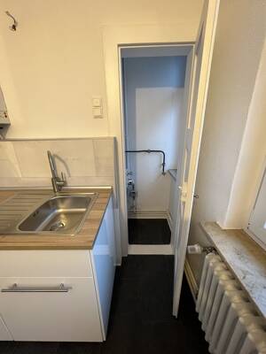 Schöne 2-Zimmer-Wohnung mit Einbauküche – 34125 Kassel – Vorschaubild 6