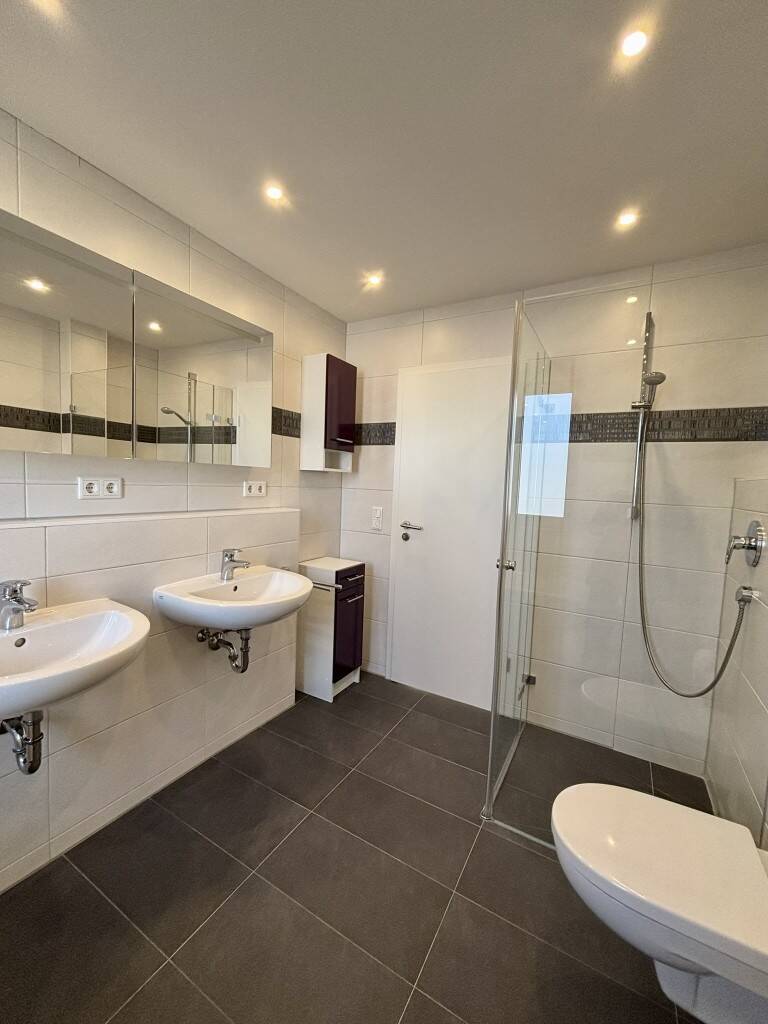 Exklusive 3-Zimmer-Wohnung mit Galerie in ruhiger Lage - Am Hachinger Bach – München – Vorschaubild 5
