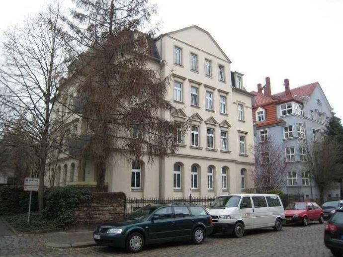 Sonnige 2,5-R-DG-Mais.-Wohnung mit West-Balkon und freiem weitem Blick in ruhiger Lage von Dresden-Löbtau – Dresden – Vorschaubild 4