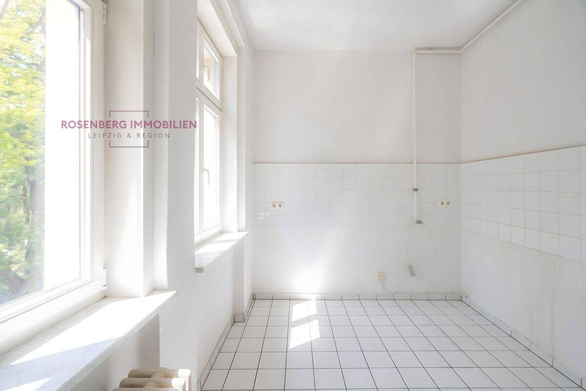 Bezugsfreie 2-Raum-Wohnung: Berliner Altbauflair mit Aufzug in Friedrichshain – Berlin – Vorschaubild 6