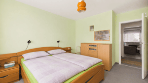 HEGERICH: Vermietete 3-Zimmer-Hochparterrewohnung mit Westbalkon in München-Trudering-Riem! – 81827 München – Vorschaubild 7