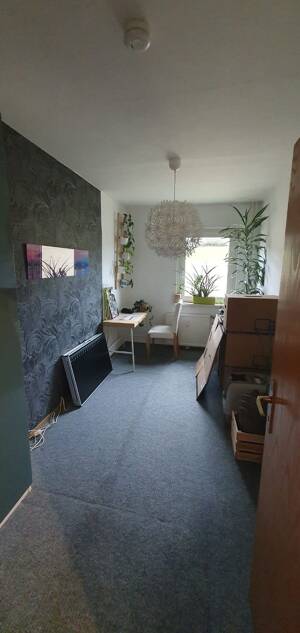 Großzügige helle Vierraumwohnung mit Balkon in Jena Winzerla – 7745 Jena – Vorschaubild 3