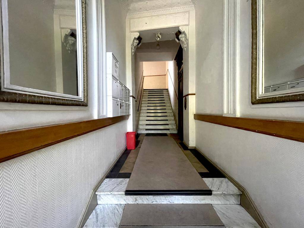 Einziehen & wohlfühlen - Top sanierte 4-Zimmer-Wohnung in Wilmersdorf – Berlin – Vorschaubild 4