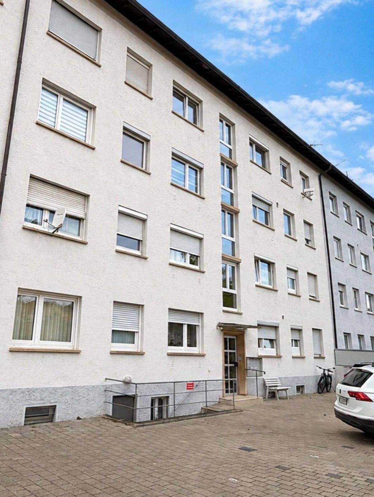 Helle 3-Zimmer-Eigentumswohnung mit Balkon **TOP Lage** – 79576 Weil am Rhein – Bild 1 von 4