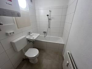 Ihre neue 4 Zimmer Wohnung in Neuplanitz mit Balkon – 8062 Zwickau – Vorschaubild 8