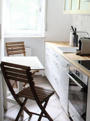 Helle 2-Zimmer-Wohnung, ruhige Lage in Moosach, Balkon mit Blick ins Grüne, möbliert übernehmbar – 80992 München – Vorschaubild 9