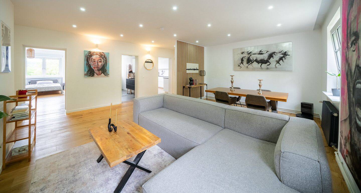 Licht. Raum. Westend. 4-Zimmer-Altbauwohnung mit Kamin auf 110qm - unvermietet & provisionsfrei – Berlin – Vorschaubild 3