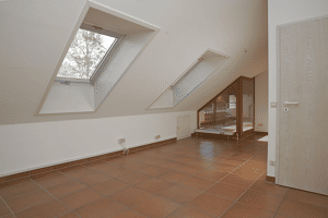 S-Birkach: Schöne 3 Zi. Dachstudio-Wohnung in bester Lage – 70599 Stuttgart – Vorschaubild 5