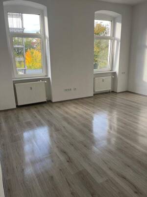 Frisch renovierte 1-Raumwohnung in Erfurt - ideal für Studenten & Azubis – 99089 Erfurt – Vorschaubild 2