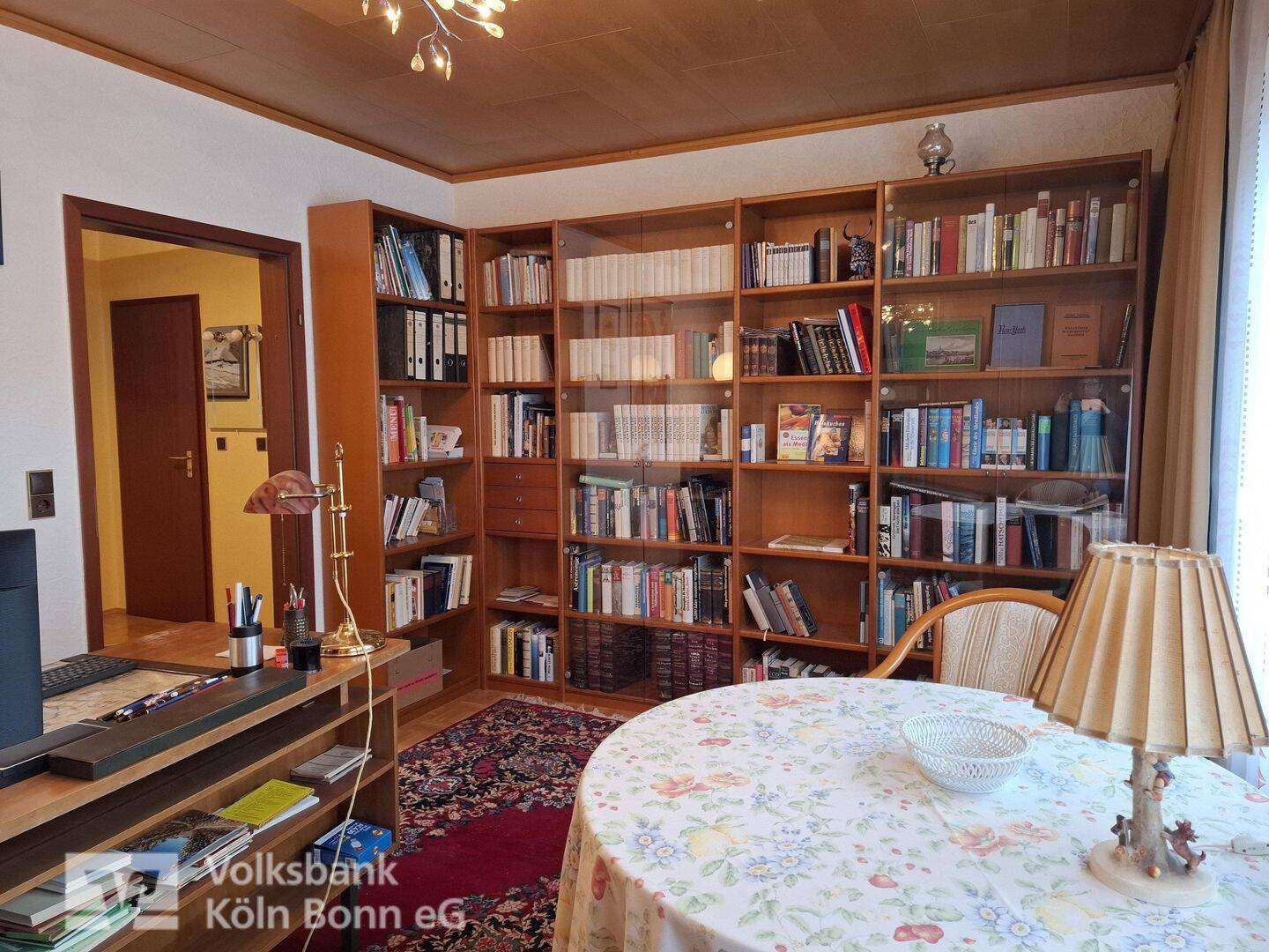 Bad Honnef-Aegidienberg-Großzügiges Zweifamilienhaus mit schönem Garten. – Bad Honnef – Vorschaubild 6