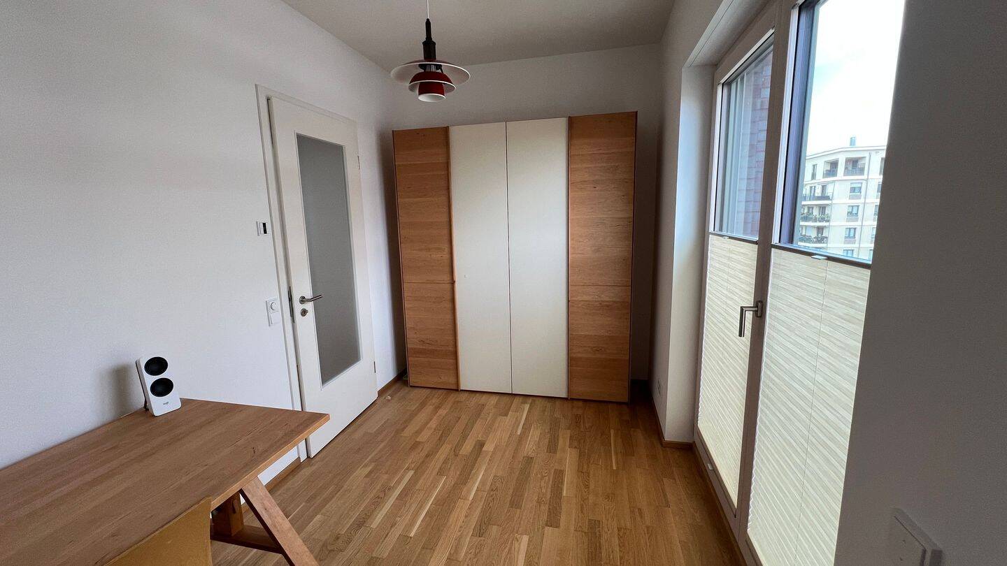 ++ Luxus trifft Wohnkomfort - Vollmöbliertes Wohnen auf höchstem Niveau mit Loggia und Elbblick ++ – Dresden – Vorschaubild 8