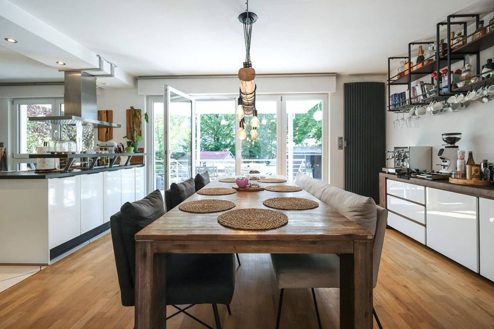 Etagenwohnung in 51373 Leverkusen mit 170,47 m² kaufen