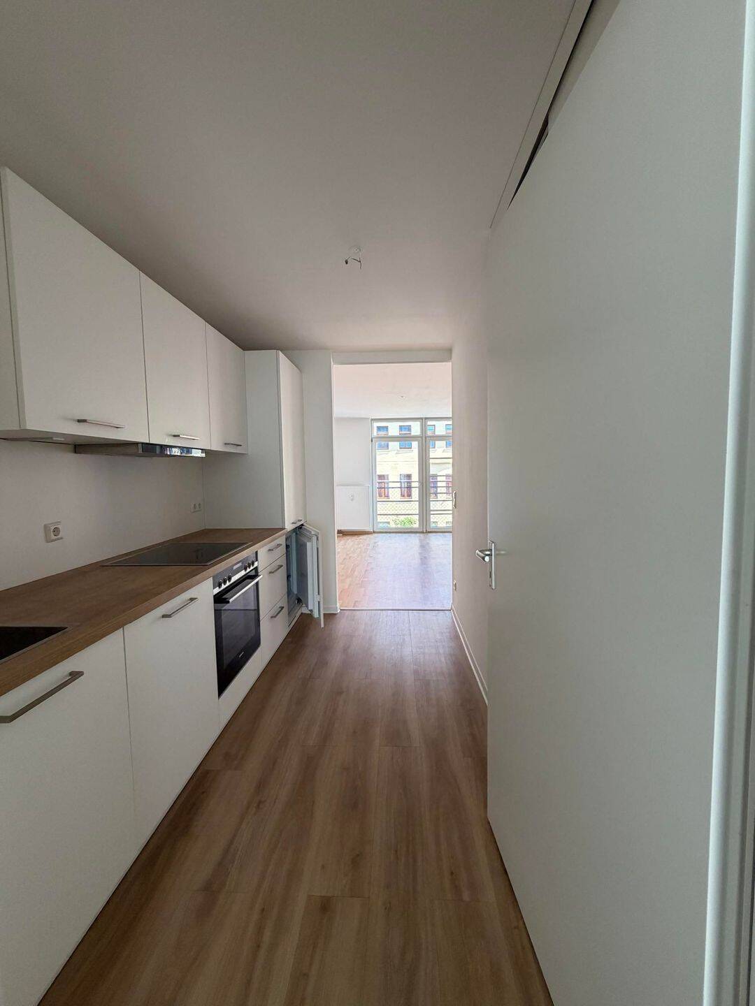 Superschönes Appartment in Mockau-Süd mit Einbauküche und Laminat! – Leipzig – Vorschaubild 6
