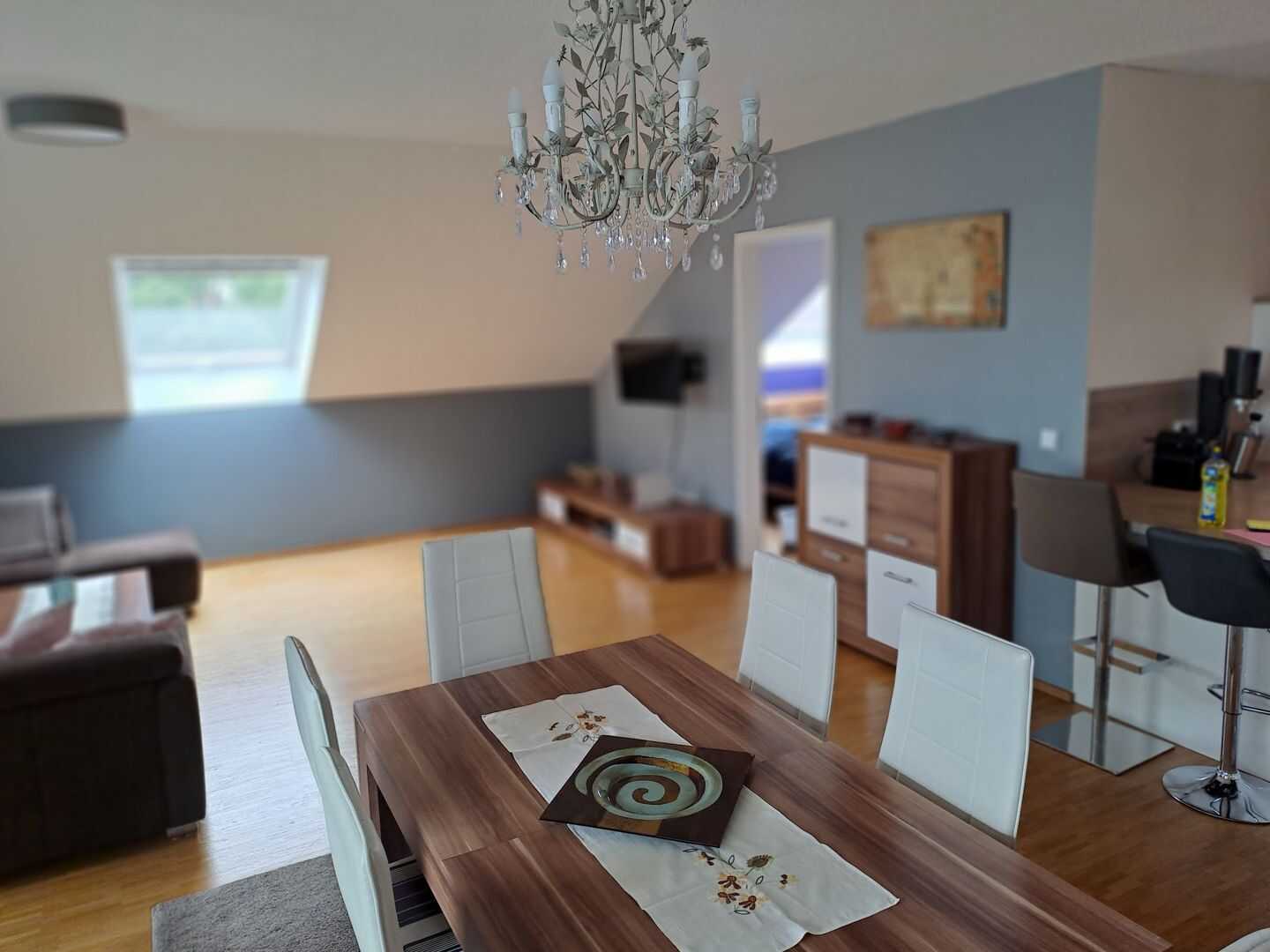 Von privat: 3-Zimmer-DG-Wohnung 89 qm in Hannover-Oberricklingen – Hannover – Vorschaubild 6
