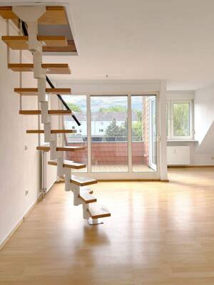 Kassel-Wehlheiden...wunderschöne Dachstudiowohnung mit Balkon – 34121 Kassel – Vorschaubild 2