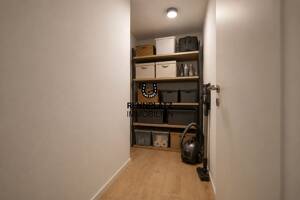 Lederer19 | Frisch sanierte 3-Zimmer-Wohnung mit Balkon in ruhiger Altstadt-Lage. Frei! – 93047 Regensburg – Vorschaubild 8