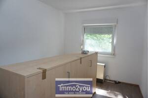 Tolle 3,5 Raum Wohnung mit Aufzug und Sonnenbalkon, 2 Etg. in Überruhr. Relaxen Sie auf Ihrem Balkon – 45277 Essen – Vorschaubild 6
