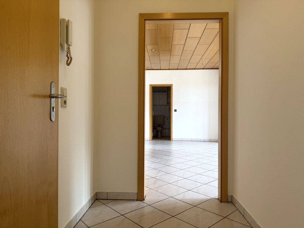 Bezugsfreie Eigentumswohnung mit Weitblick zwischen Essen-Kray und Leithe ca. 81m² im 4.OG – Essen – Vorschaubild 4