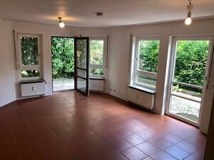 Top-Lage S-Mönchhalde: bezaubernde 2-Zi.-Wohnung mit Terrasse & TG-Stellplatz