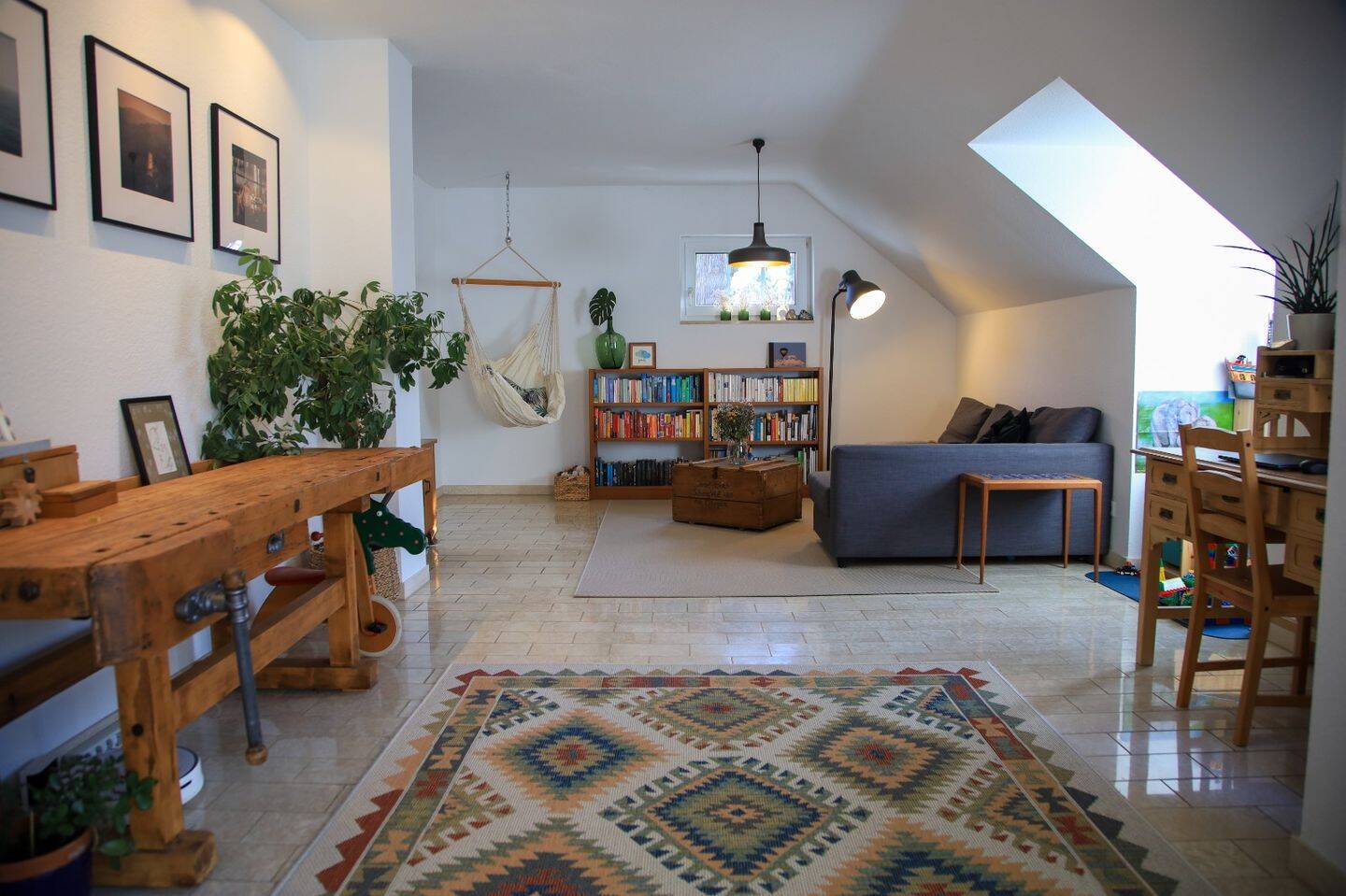 Befristete Vermietung: Möblierte 3-Zimmer 113 m² – Süd-Loggia+Garten+Carport - Juli 2020 bis August 2027 – Erlangen – Vorschaubild 4