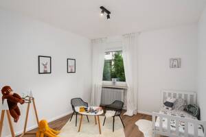 Bremen - Radio Bremen | Neuwertiges Reihenhaus mit 5 Zimmern, Balkon und Garten in ruhiger Lage – 28329 Bremen – Vorschaubild 8