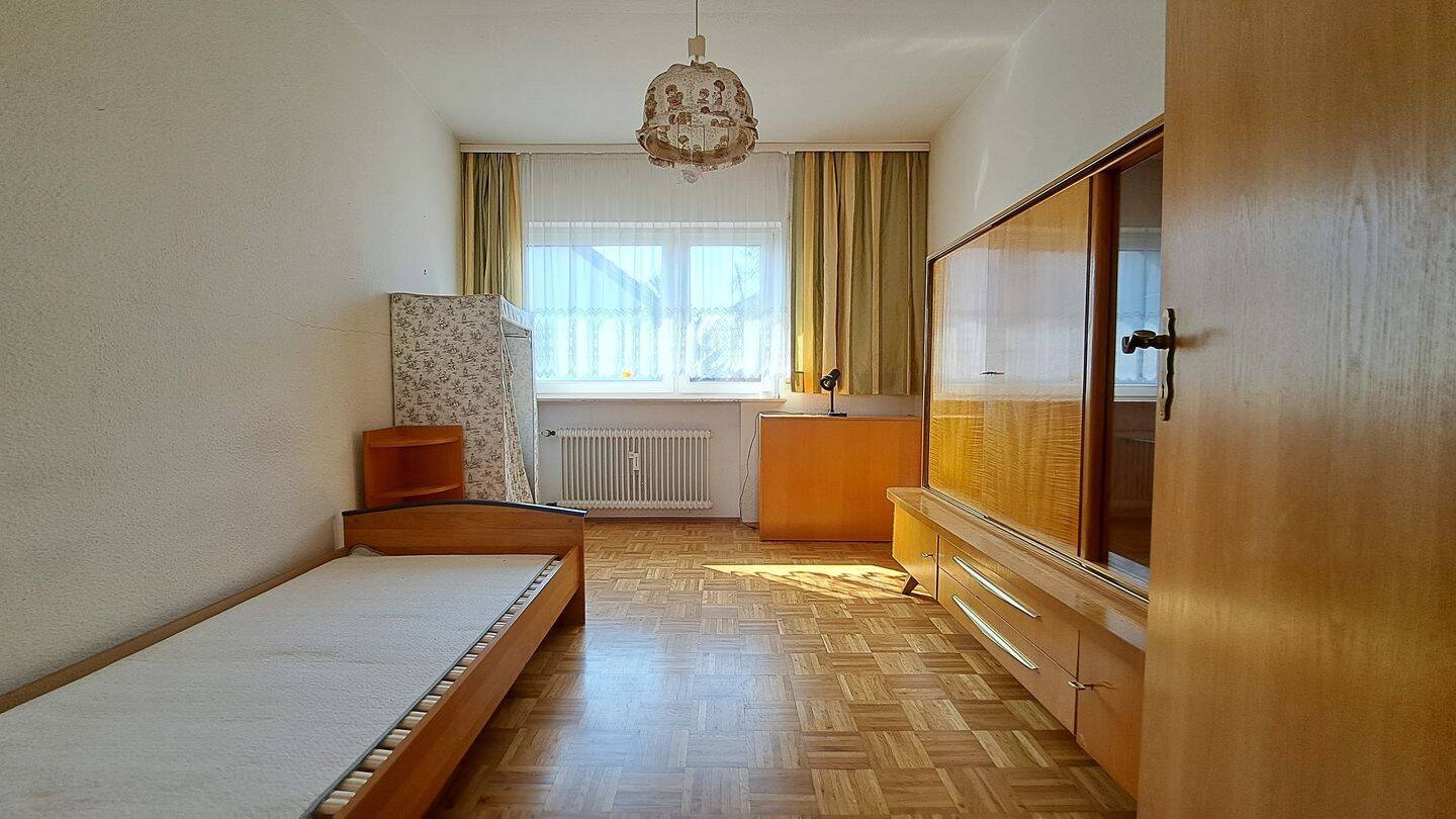 Zweifamilienhaus - massiv gebaut. Gestaltungsoptionen! – Wiesbaden – Vorschaubild 9