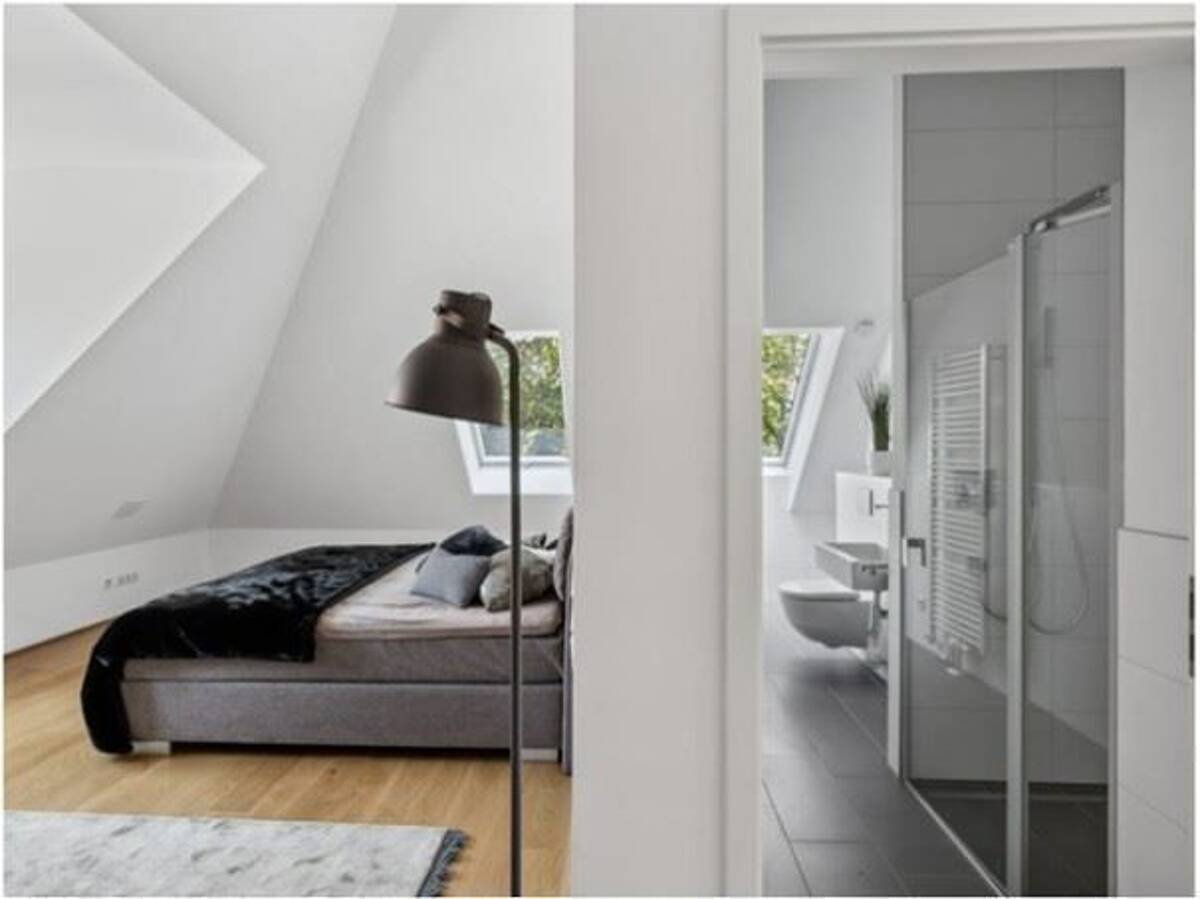 PENTHOUSE AM S-BHF. WAIDMANNSLUST*NEUE POSITION KÜCHE*AUFZUG*STELLPLATZ – 13469 Berlin – Bild 1 von 9