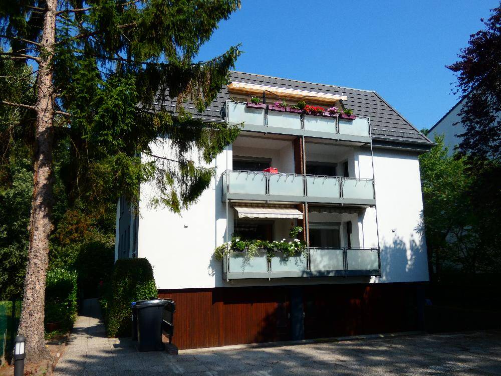 Helle Drei-Zimmer-Wohnung nahe Gete-Viertel