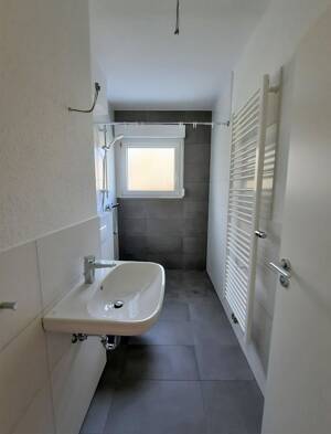 VIVAWEST modernisiert Ihre neue Wohnung. – 47178 Duisburg – Vorschaubild 3