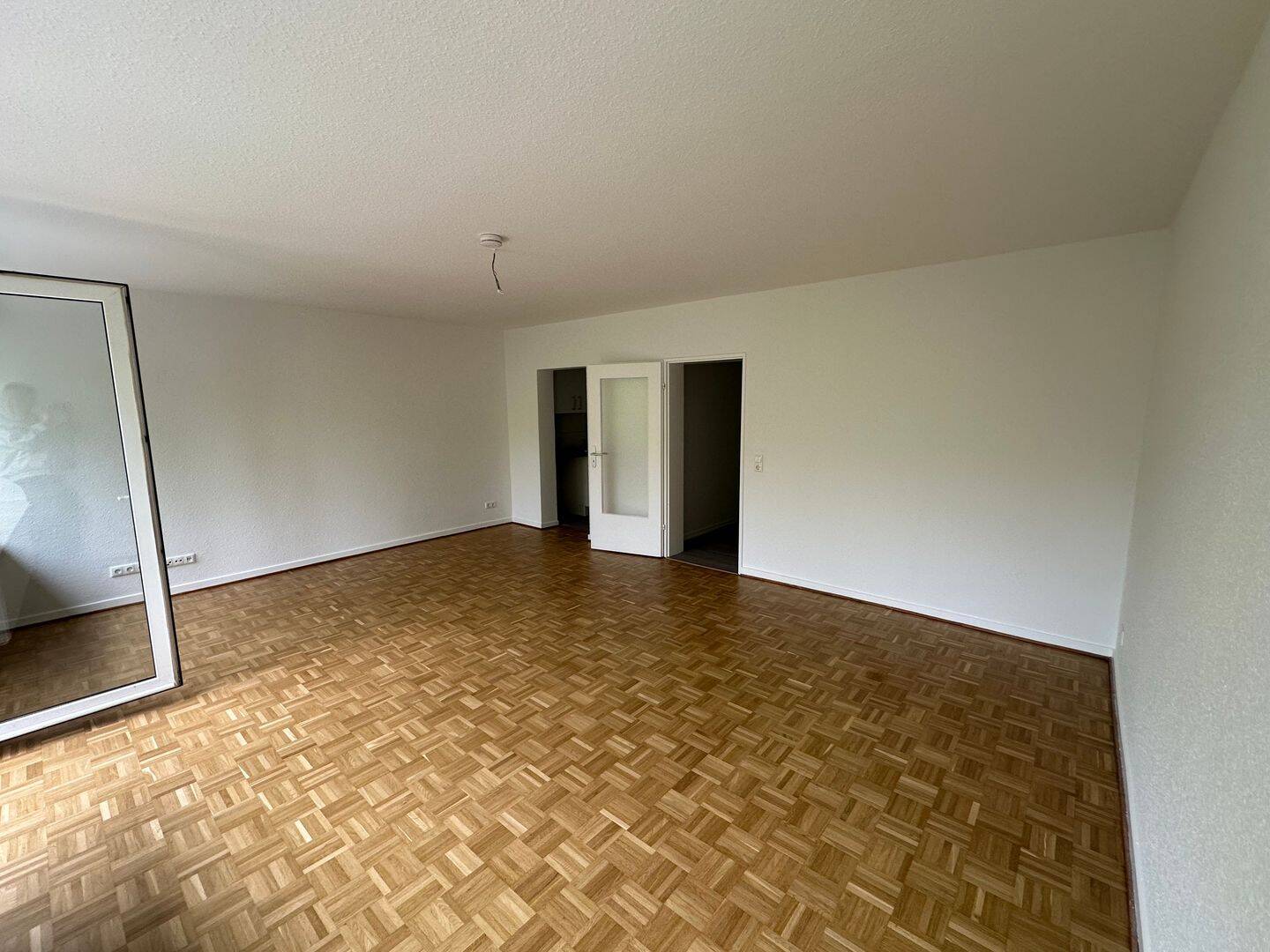 1 Zimmerwohnung in Lübecks Villenviertel – Lübeck – Vorschaubild 6
