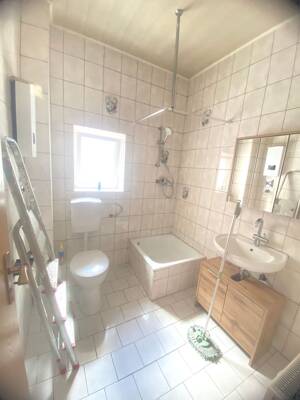 Sehr schöne Wohnung im saniertem Altbau in ruhiger Lage – 66359 Bous – Vorschaubild 6