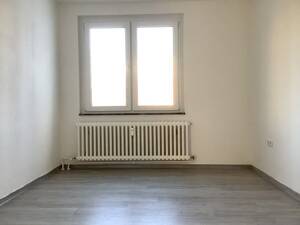 Helle und sanierte 3 Zimmer-Wohnung mit Einbauküche in Baumheide – 33609 Bielefeld – Vorschaubild 5