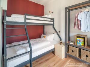 17933A265 HomeCompany Dresden Möbliert/Furnished 3-Zimmer Apartment in Dresden-City Altstadt max. 6 Personen – 1067 Dresden – Vorschaubild 5