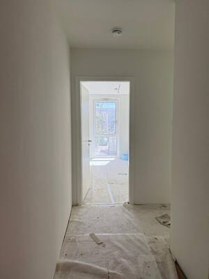 Exklusive 3-Zimmer-Neubauwohnung mit Balkon, EBK & Tiefgarage in Hamburg-Rothenburgsort – 20539 Hamburg – Vorschaubild 4