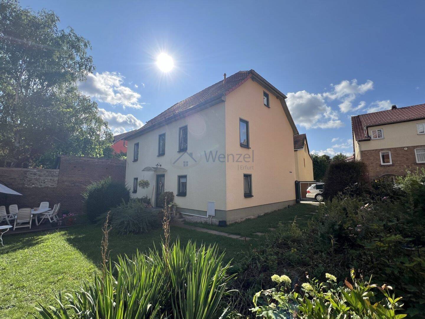 Charmantes Wohnhaus in begehrter Lage