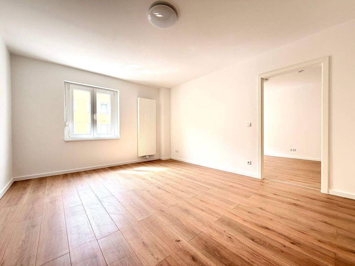 kernsaniert & energieeffizient in GoHo – 3 Zimmer Wohnung – 90429 Nürnberg – Bild 1 von 6