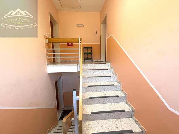 Etagenwohnung in 37574 Einbeck mit 75 m² kaufen