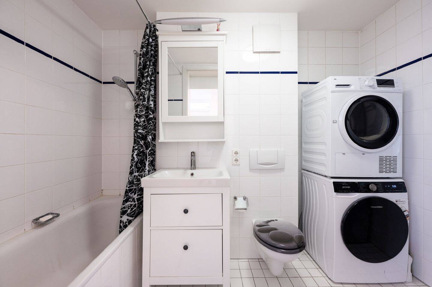AIGNER - Berg am Laim: 3-Zimmer-Wohnung mit Modernisierungsoption – München – Vorschaubild 4