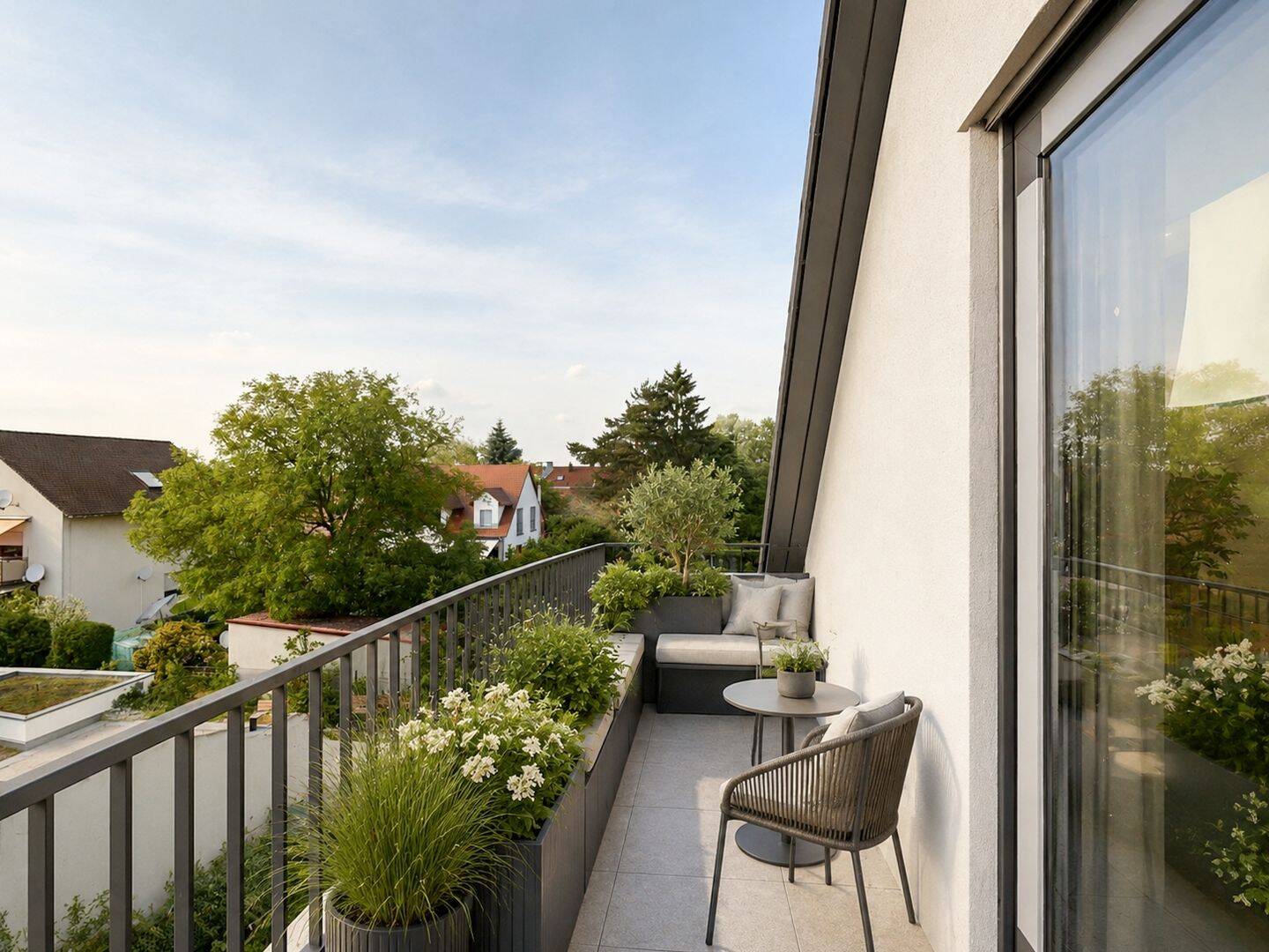 Marienbergpark ums Eck: DG-Wohnung mit Charakter und sonniger Dachterrasse | TG-Stellplatz inkl. – Nürnberg – Vorschaubild 5