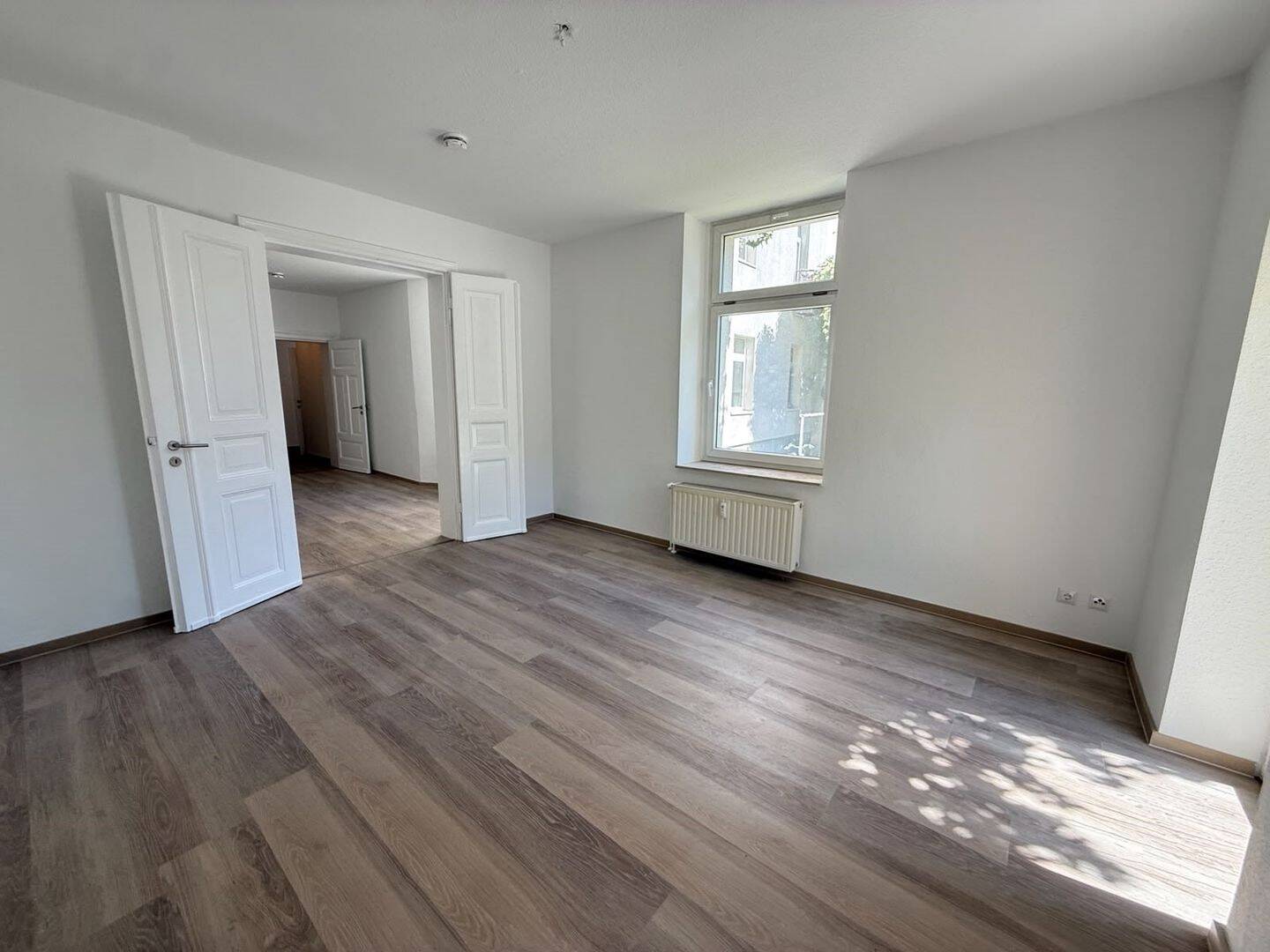 Attraktive Erdgeschosswohnung mit Terrasse und viel Platz zum Wohlfühlen – Magdeburg – Vorschaubild 4