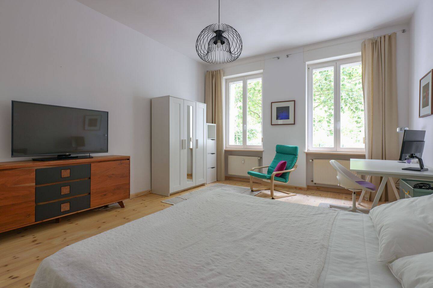Bezugsfrei ab 1.7.26 -Gut geschnittene hochwertige Wohnung – Berlin – Vorschaubild 3