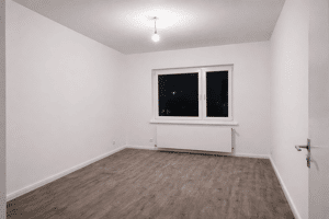 Renditestarke 2-Zimmer-Wohnung / modernisiert & langfristig vermietet – 21107 Hamburg – Vorschaubild 2