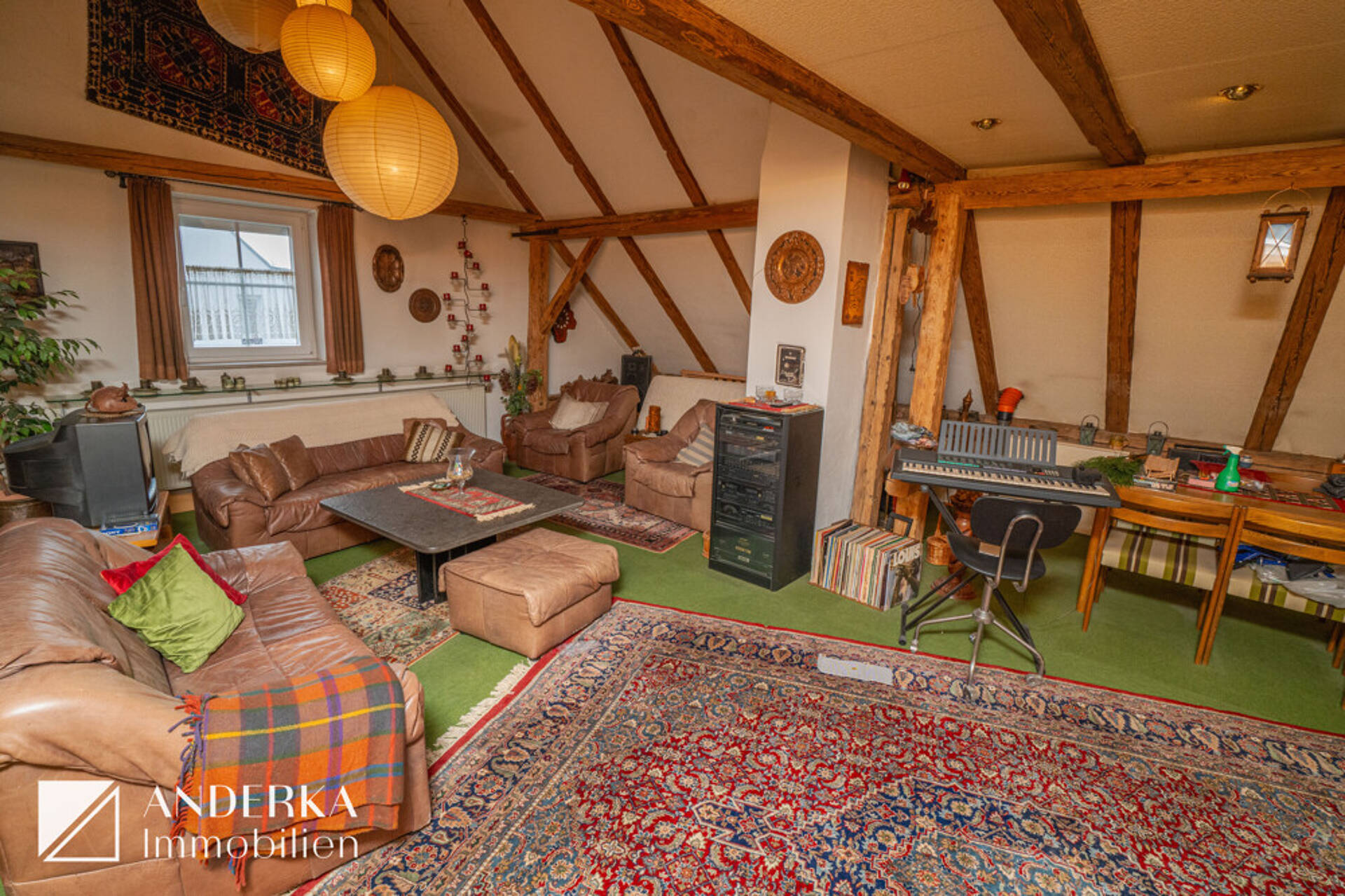 Mehrfamilienhaus in 89335 Ichenhausen mit 213 m² kaufen