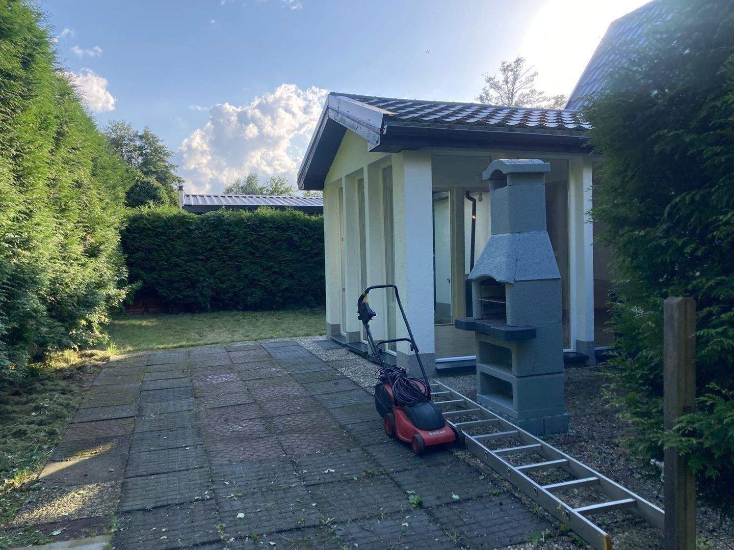 Jetzt zum außergewöhnlich günstigen Preis - Renovierter Wohlfühl-Bungalow – Tespe – Bild 1 von 9