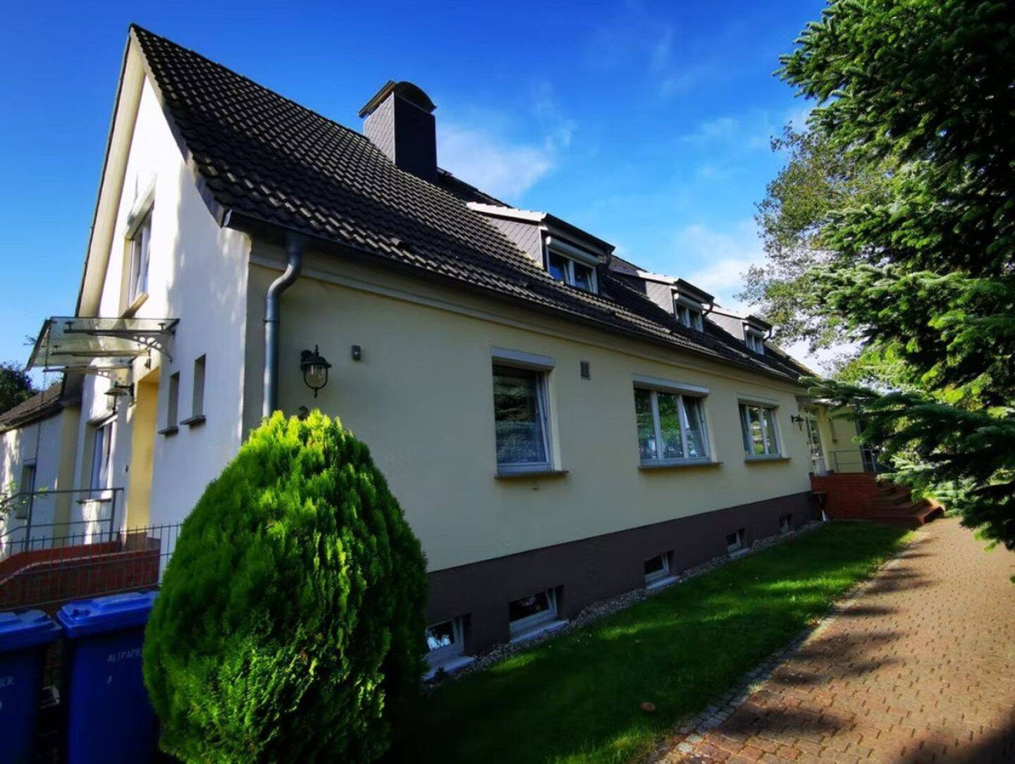 Landhaus - Haus der besonderen Art - viele Möglichkeiten - Vermietung und/od. Eigennutzung – Glewitz – Bild 1 von 9