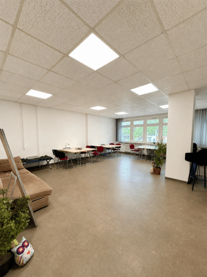 Renditeobjekt mit Umwandlungspotenzial in Wohnraum+10 Pkw-Stellpl. in zentraler Lage! – 74072 Heilbronn – Vorschaubild 3