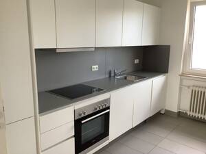Schicke 4 Zimmerwohnung mit EBK, Tageslichtbad und Balkon